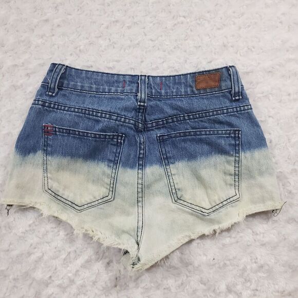 BDG denim cutoff jean shorts acid wash destructed frayed beach womens size 27 - Picture 2 of 5